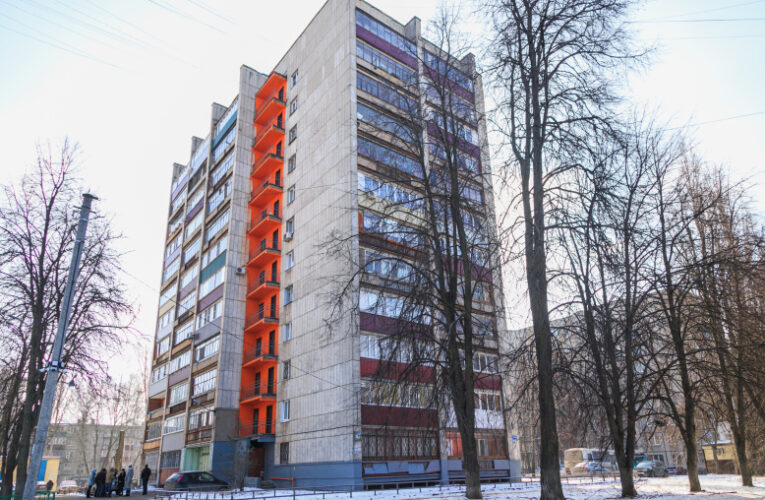Жители домов на улицах Черноземная и Московская рассказали о качестве уборки в их дворах после смены УК